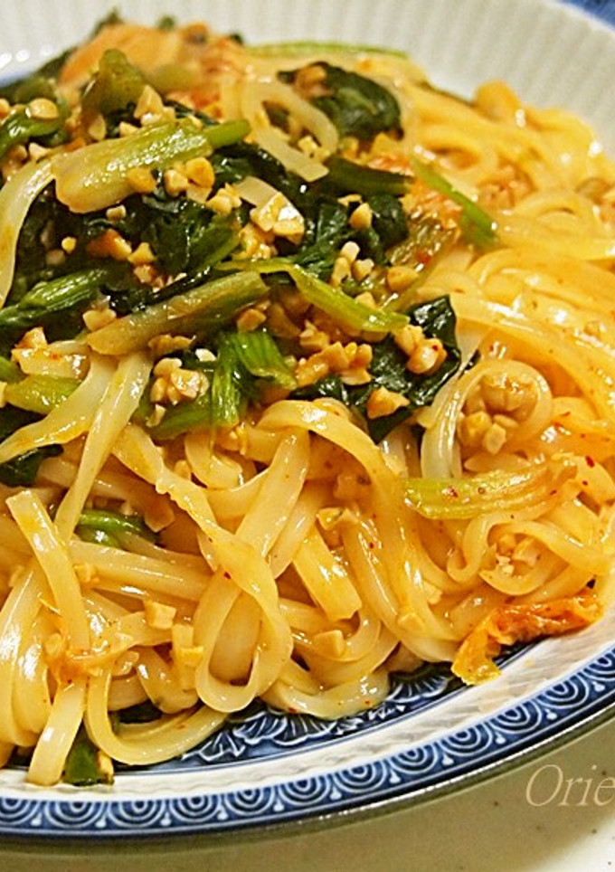 小松菜と刻み納豆のキムチうどん-レシピのメイン写真