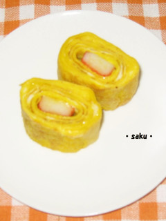 お弁当に♪彩きれいなカニかま卵焼き♥-レシピのメイン写真