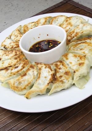お店にも負けない手作り餃子-レシピのメイン写真