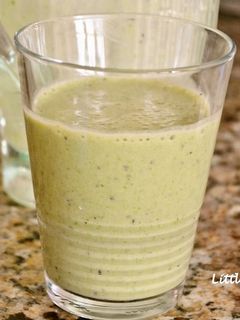 フルーツたっぷり!グリーンスムージー -レシピのメイン写真