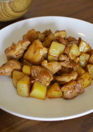 簡単！鶏肉とじゃがいものうまクリーム炒め-レシピのメイン写真