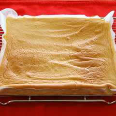 รูปของ 天板ケーキ★牛乳シフォンケーキの生地で