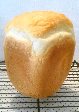 HB食パン☆塩麹で驚きのおいしさ!-レシピのメイン写真