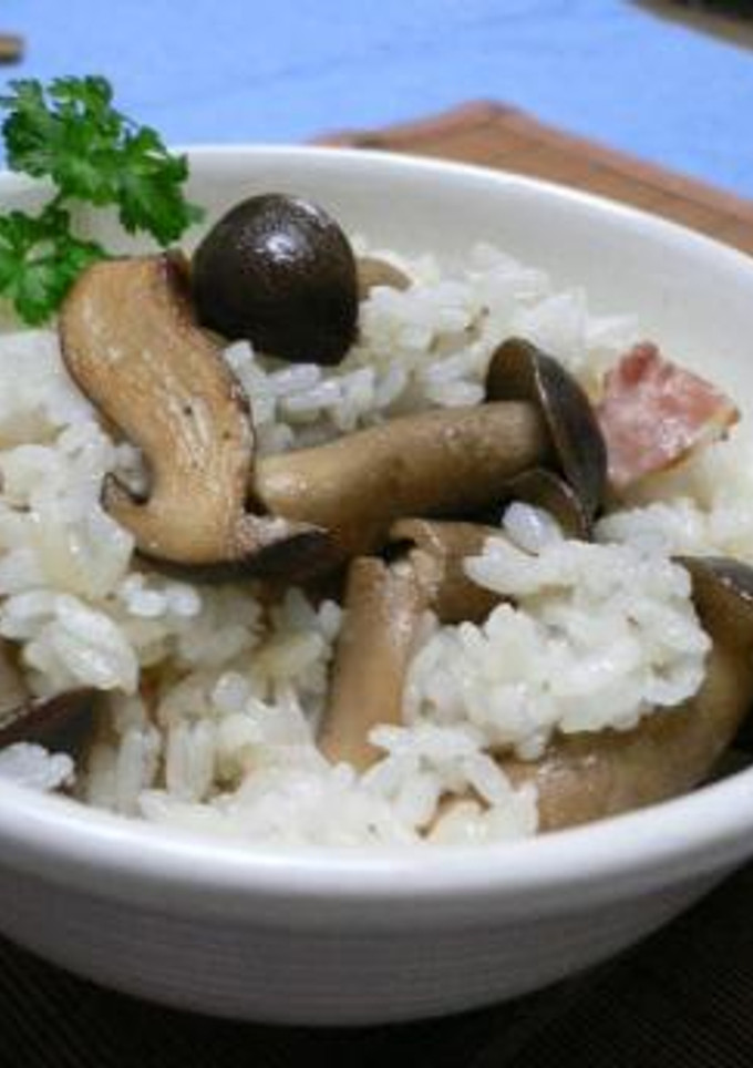 ごろごろしめじの洋風混ぜご飯-レシピのメイン写真