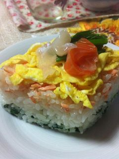 菱餅風お寿司-レシピのメイン写真