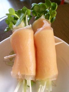 ✿生ハムとチーズのかいわれ巻き✿-レシピのメイン写真