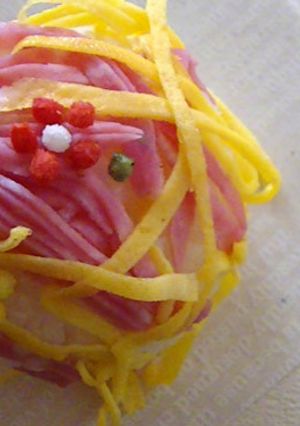 キャラ弁：可愛くて綺麗な手毬デコおにぎり-レシピのメイン写真