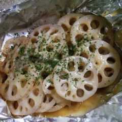 รูปของ みそとチーズdeコク旨！蓮根の包み焼き♬