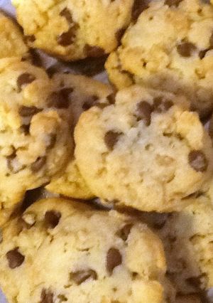 ライスクリスピーとチョコチップのクッキー-レシピのメイン写真
