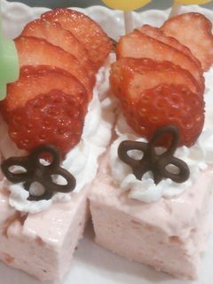 ずぼらママのいちごレアチーズムース-レシピのメイン写真