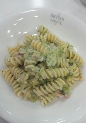 ブロッコリーでジェノバ風クリームパスタ☆-レシピのメイン写真