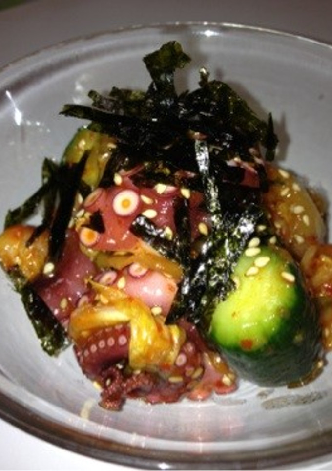 つまみに！ごま油香るタコとキムチの和え物-レシピのメイン写真