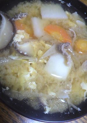 かき玉豚汁★豚肉大根里芋人参ごぼう椎茸-レシピのメイン写真