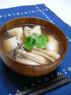 しめじと鶏肉のあったか和風スープ-レシピのメイン写真