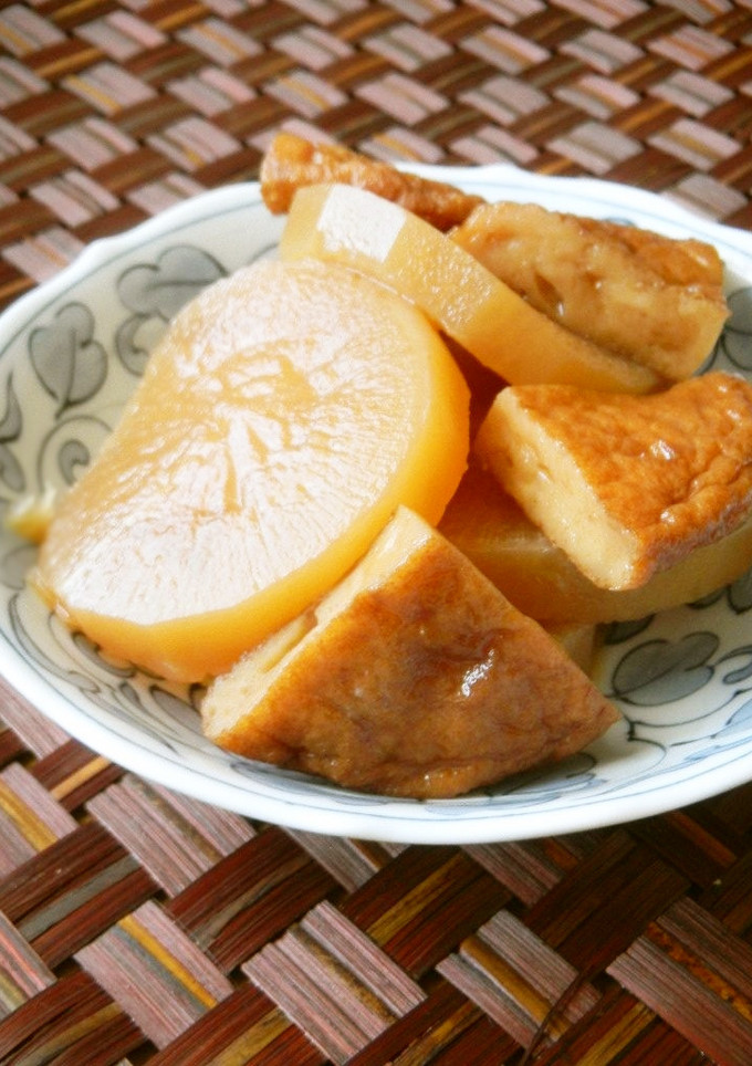 大根とさつま揚げの煮物-レシピのメイン写真