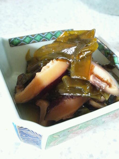 生茎ワカメと干し椎茸の佃煮-レシピのメイン写真