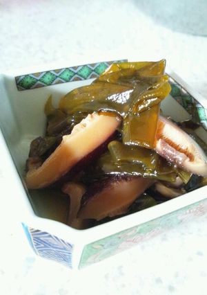 生茎ワカメと干し椎茸の佃煮-レシピのメイン写真