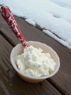 雪のアイスクリーム-レシピのメイン写真