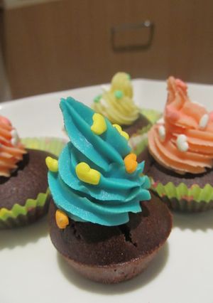 アレンジ自在のデコカップケーキ-レシピのメイン写真