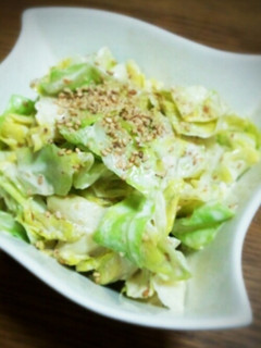 *キャベツの胡麻マヨサラダ*-レシピのメイン写真