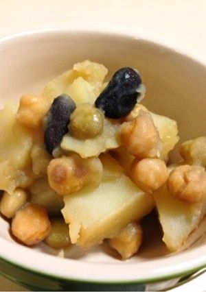 豆とじゃがいもの煮物-レシピのメイン写真