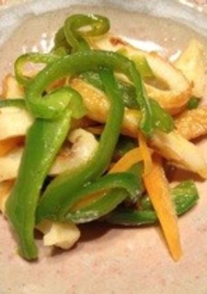 ピーマンとにんじんと竹輪の炒め煮-レシピのメイン写真