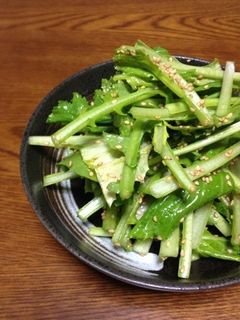 カブの茎のサラダ-レシピのメイン写真