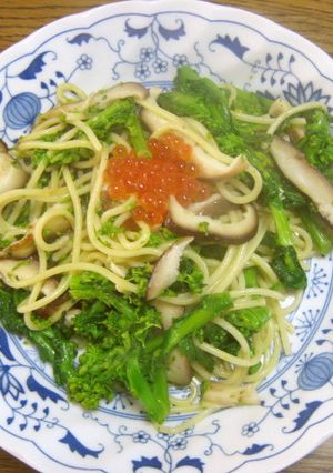菜の花たっぷりダイエットパスタ♪麺半分！-レシピのメイン写真