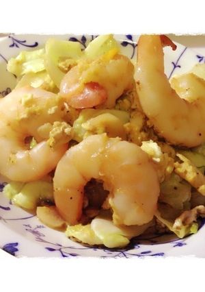 エビと卵とキャベツのオイスターソース炒め-レシピのメイン写真