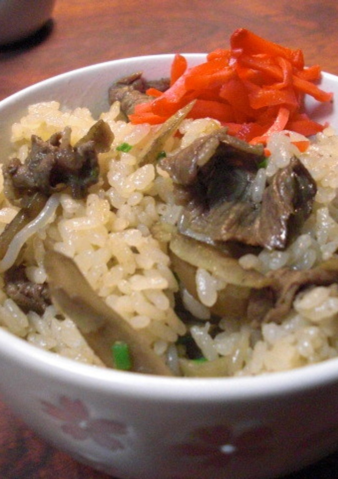 牛肉とごぼうの炊き込みご飯-レシピのメイン写真