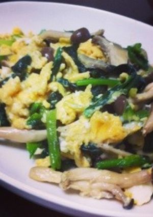 キノコとほうれん草のコンソメバター卵焼き-レシピのメイン写真