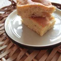 รูปของ しっとり美味しい♡りんごケーキ。