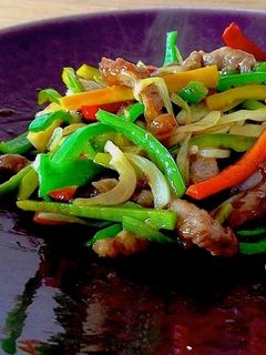 青椒肉絲 チンジャオロース-レシピのメイン写真