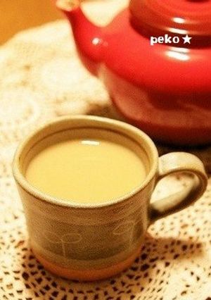ホットでホッと一息♪あま~い練乳ティー☆-レシピのメイン写真