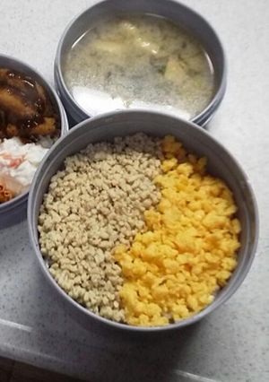 そぼろ弁当-レシピのメイン写真