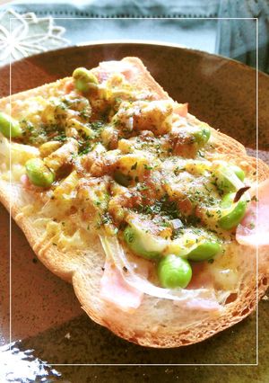 枝豆×ベーコンの和カレートースト-レシピのメイン写真