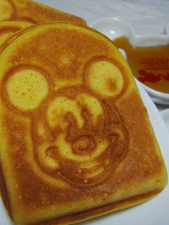 ふんわり優しい甘さ♪かぼちゃホットケーキ-レシピのメイン写真