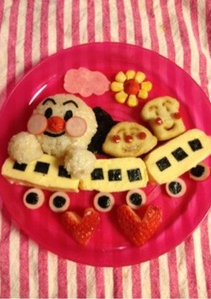 キャラ弁に〜電車でお出かけアンパンマン〜-レシピのメイン写真