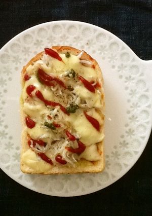 釜揚げしらすのピザトースト-レシピのメイン写真