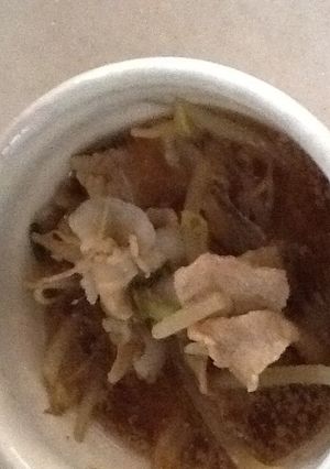 豚ともやしの赤味噌スープ-レシピのメイン写真