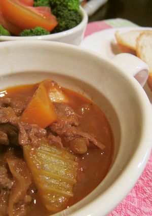 牛すじの赤ワイン煮♪-レシピのメイン写真