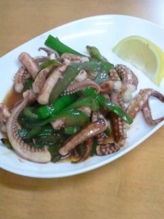 ゲソとピーマンの炒めもの(カレー風味)-レシピのメイン写真