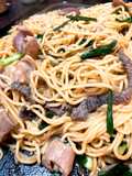 鳥取名物 ホルそば(ﾎﾙﾓﾝ焼きそば)