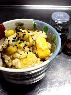 玄米で⇒芋ご飯。銀杏・昆布入り-レシピのメイン写真