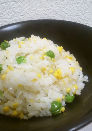 彩りグリーンピースご飯-レシピのメイン写真