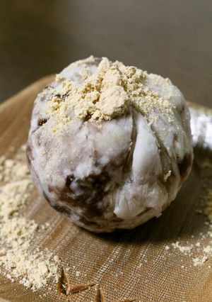 おやつランチに！里芋とあんこの茶巾絞り-レシピのメイン写真