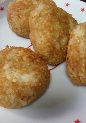余った冷や飯もパパッと焼きおにぎり♡-レシピのメイン写真