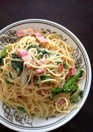 菜の花とベーコンの塩麹スパゲディー-レシピのメイン写真