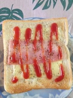 朝の定番☆ベーコンチーズトースト-レシピのメイン写真