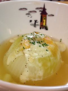丸ごと玉ねぎスープ-レシピのメイン写真